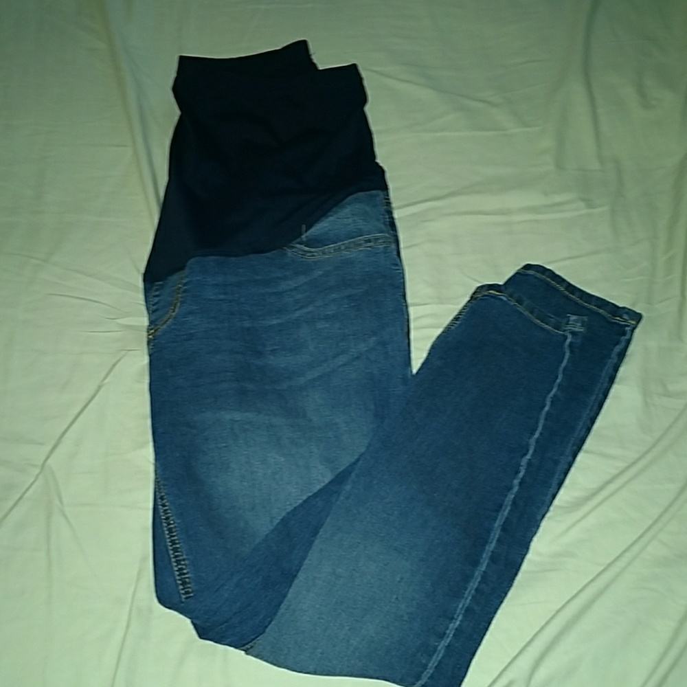 Maternity jeans